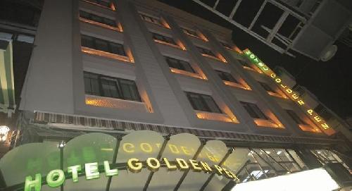 Golden Pen Hotel transfer
