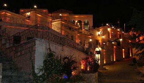 Sinasos Palace Cave Hotel transfer