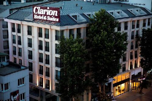 Clarion Hotel Suites transfer